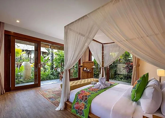 Отель Lembah Damai 4*